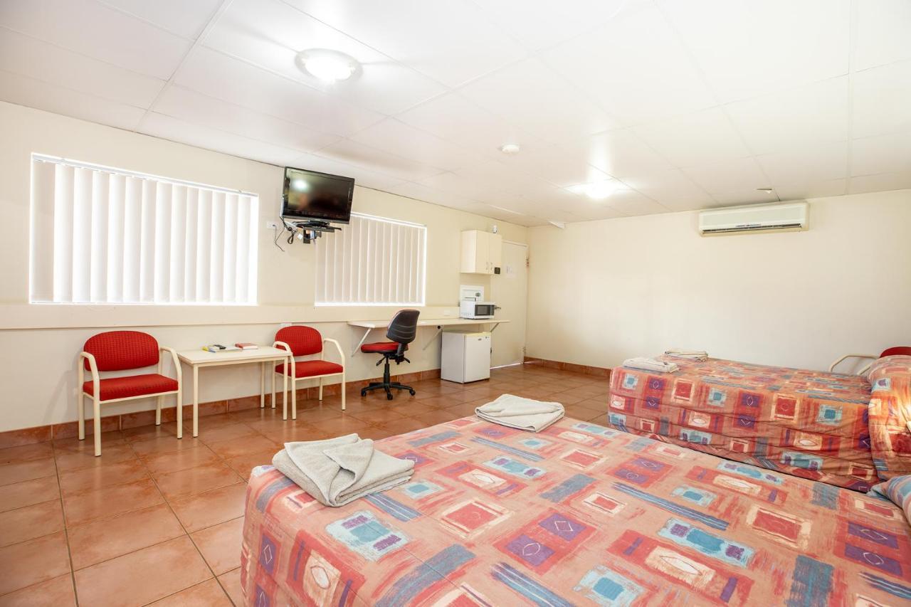 Leichhardt Hotel Motel Cloncurry Εξωτερικό φωτογραφία